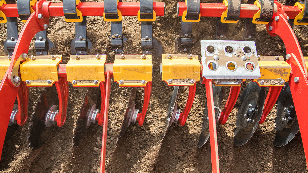 Close-up of Väderstad Spirit concave discs
