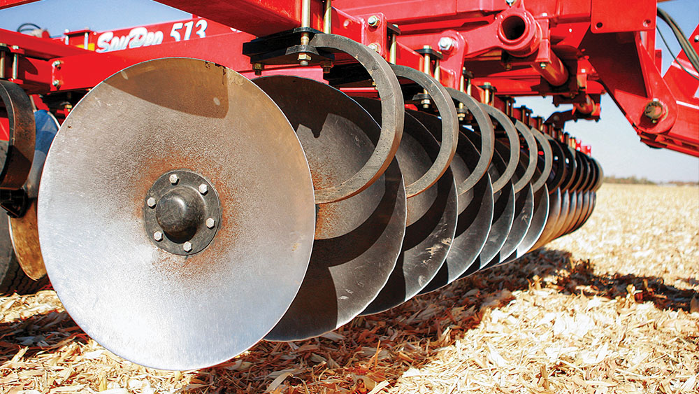 Close-up of the Wil-Rich SoilPro 513 disc blades