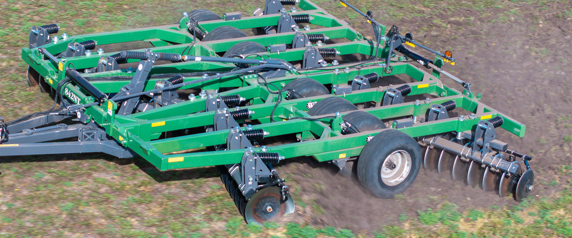 Wishek 842NT Tandem Disc in the field