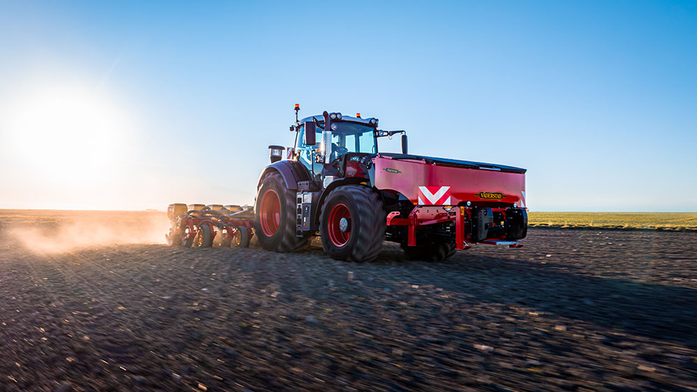 Väderstad FH 2200 offers high capacity fertilising metering